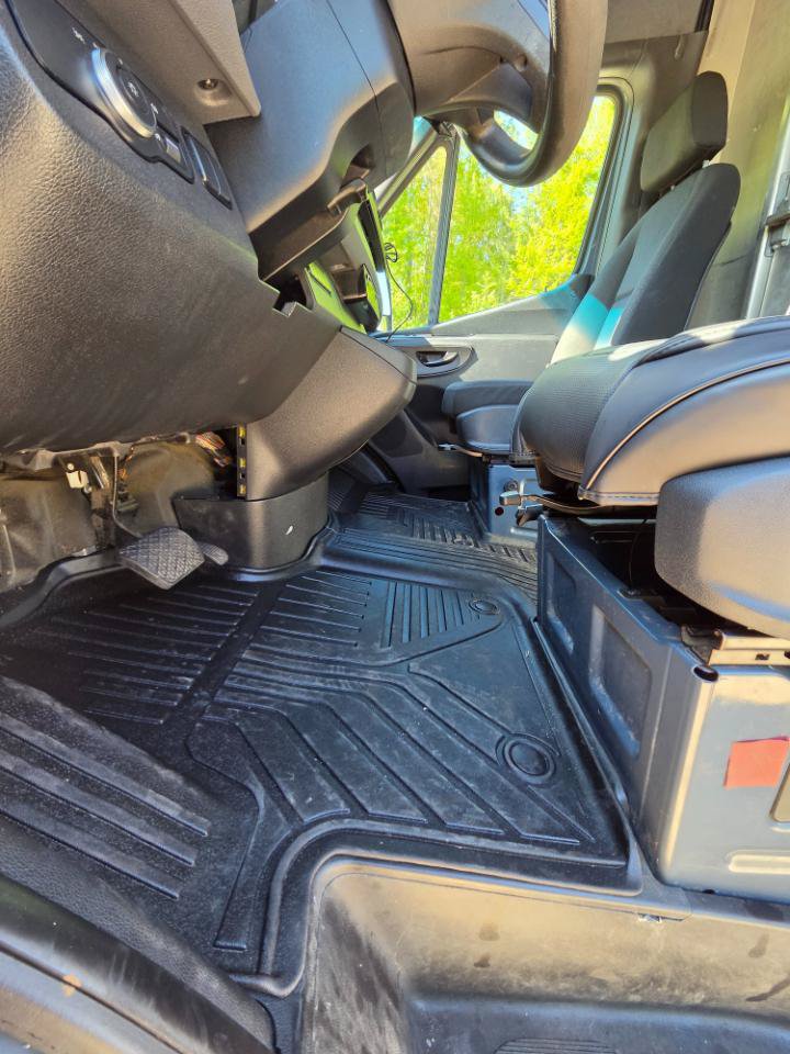Used 2019 Mercedes-Benz Sprinter 170 image 20
