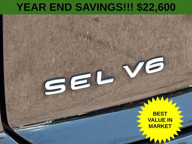 Used 2022 Volkswagen Atlas Cross Sport SEL R-Line image 34