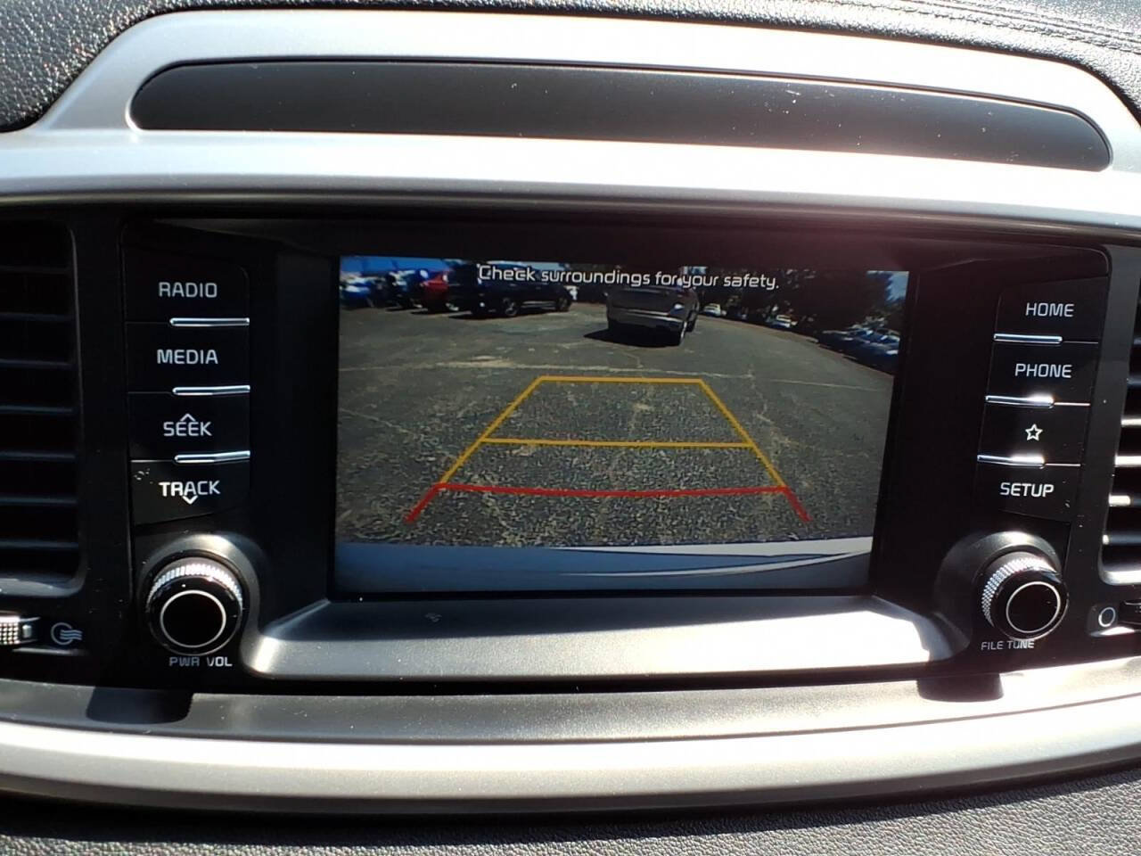 Used 2020 Kia Sorento L FWD image 17