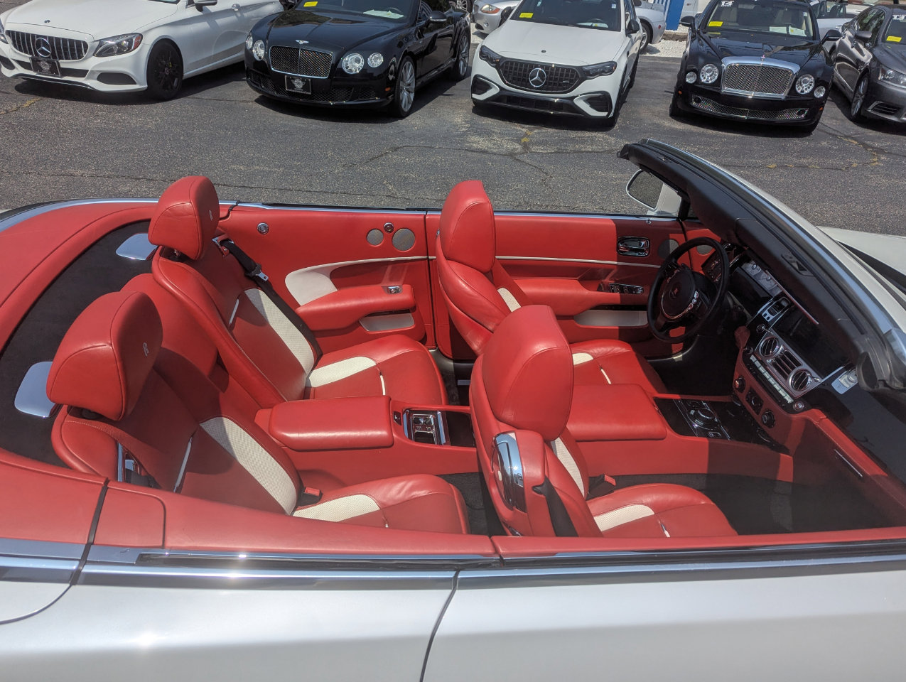 Used 2018 Rolls-Royce Dawn image 80