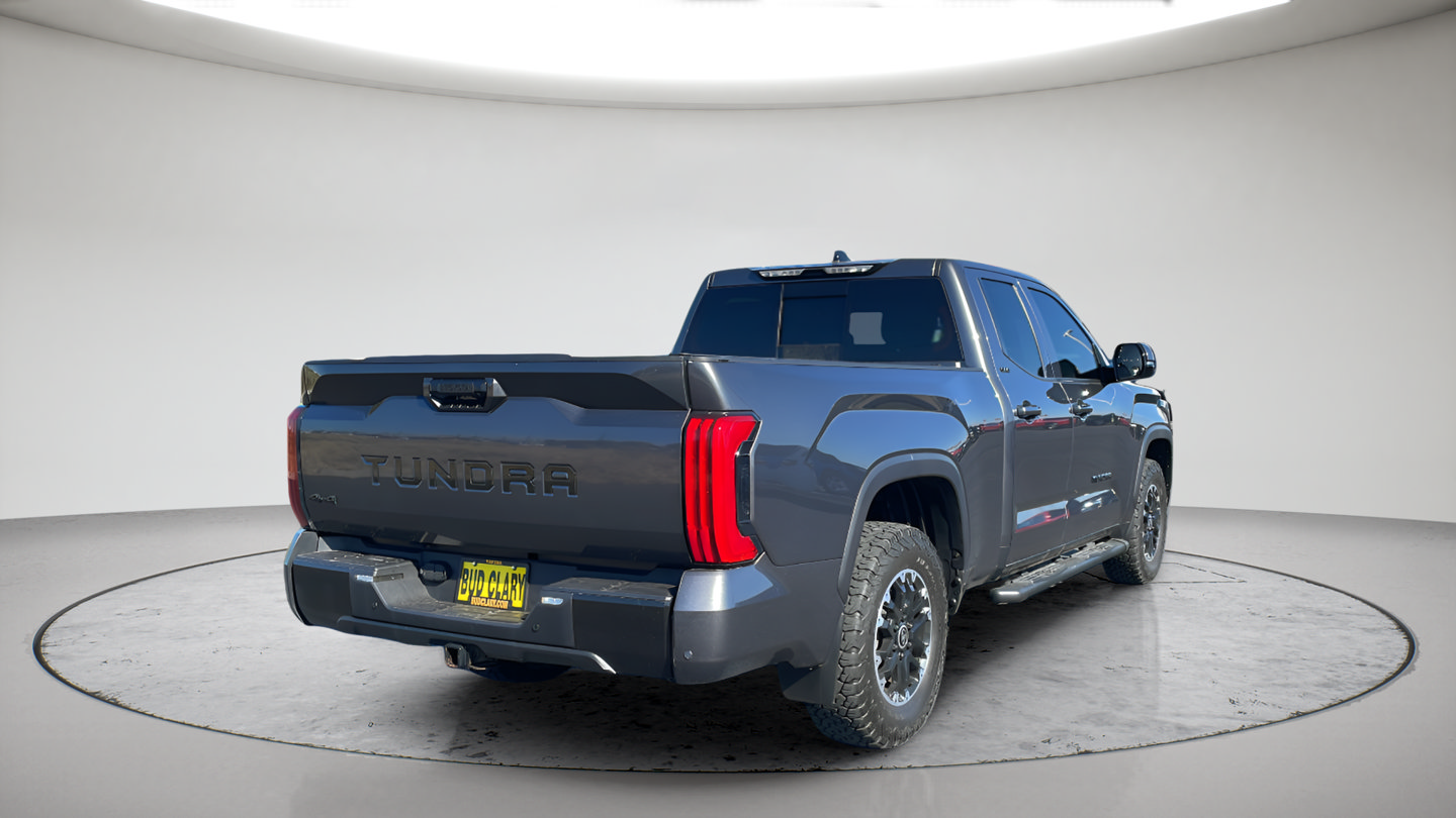 Certified 2022 Toyota Tundra SR5 w/ TRD Off-Road Package AWD/4WD image 10