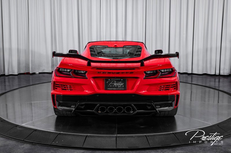 Used 2025 Chevrolet Corvette Z06 w/ Z07 Performance Package image 26