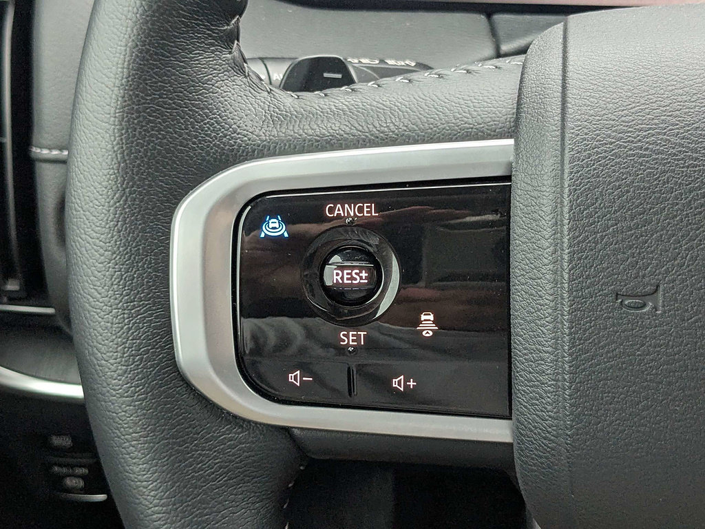 Certified 2025 Nissan Armada SV AWD/4WD image 26