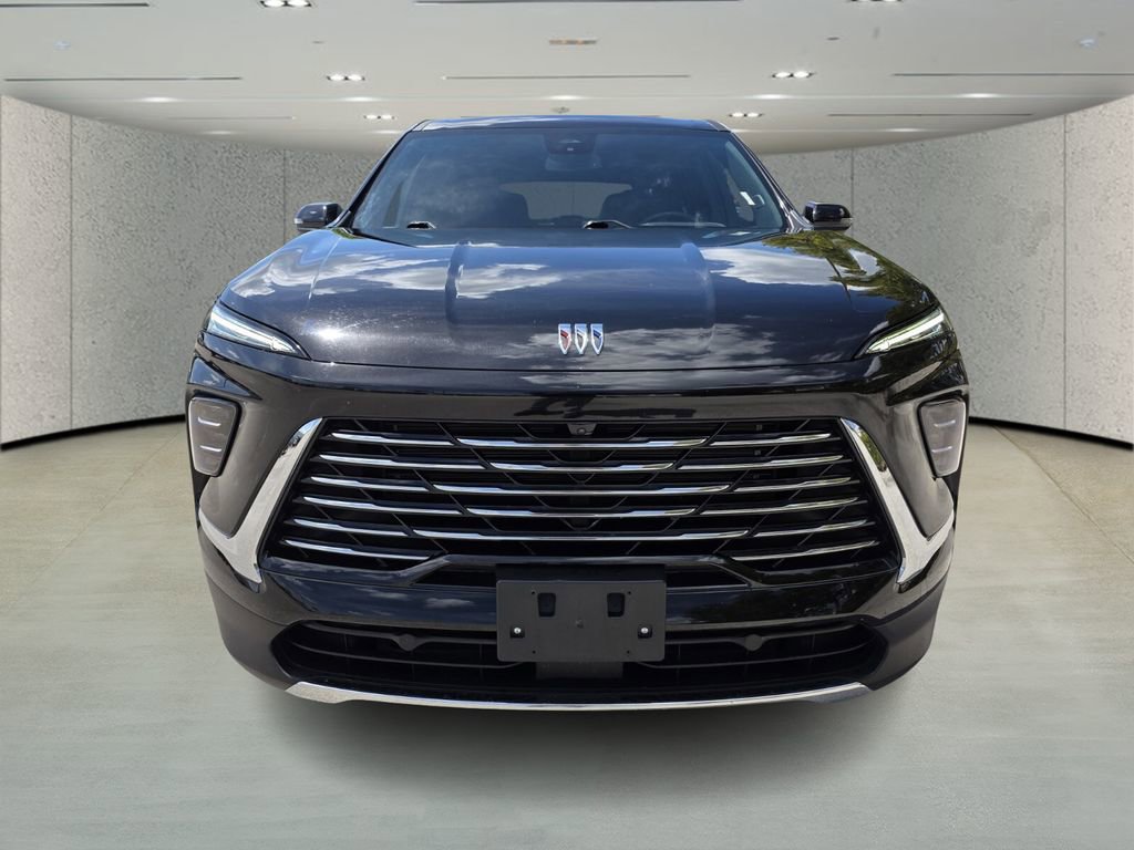 Used 2025 Buick Enclave Preferred image 8