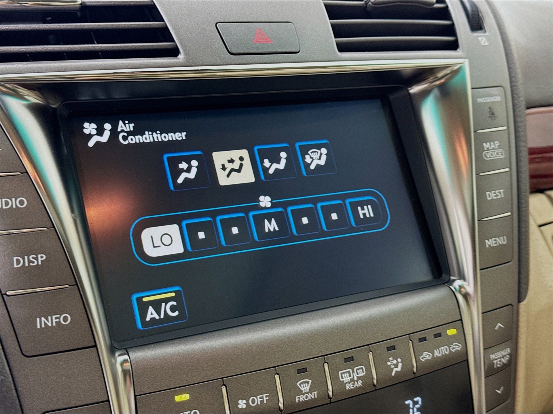 Used 2007 Lexus LS 460 image 17