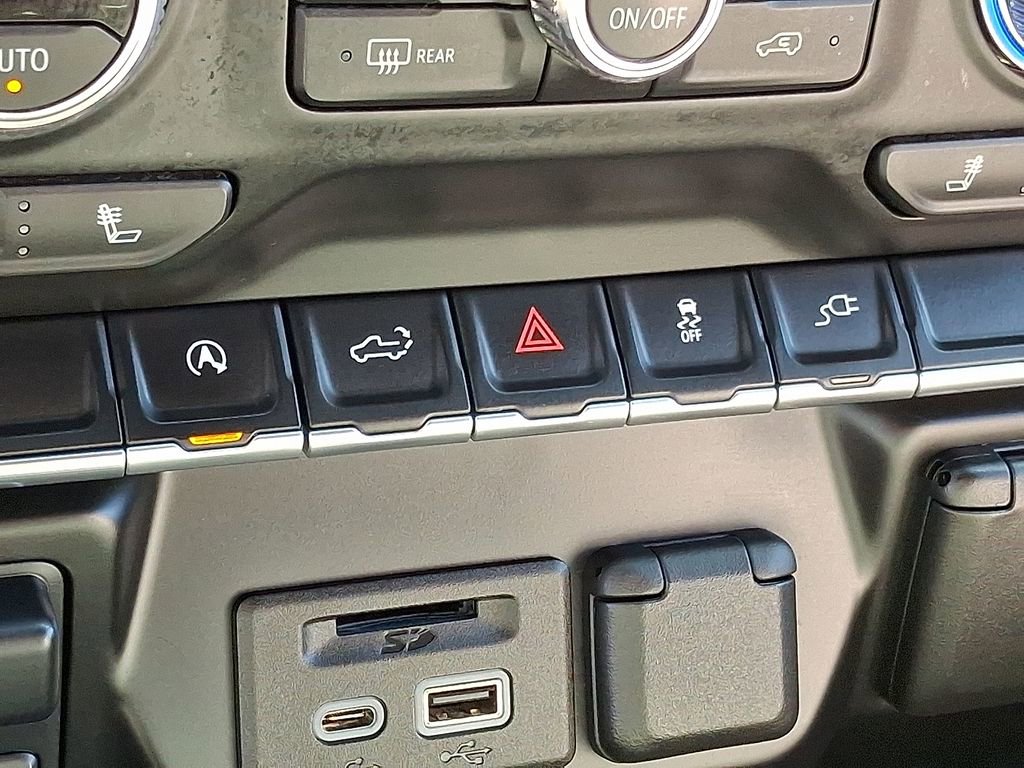 Used 2021 GMC Sierra 1500 SLT image 30