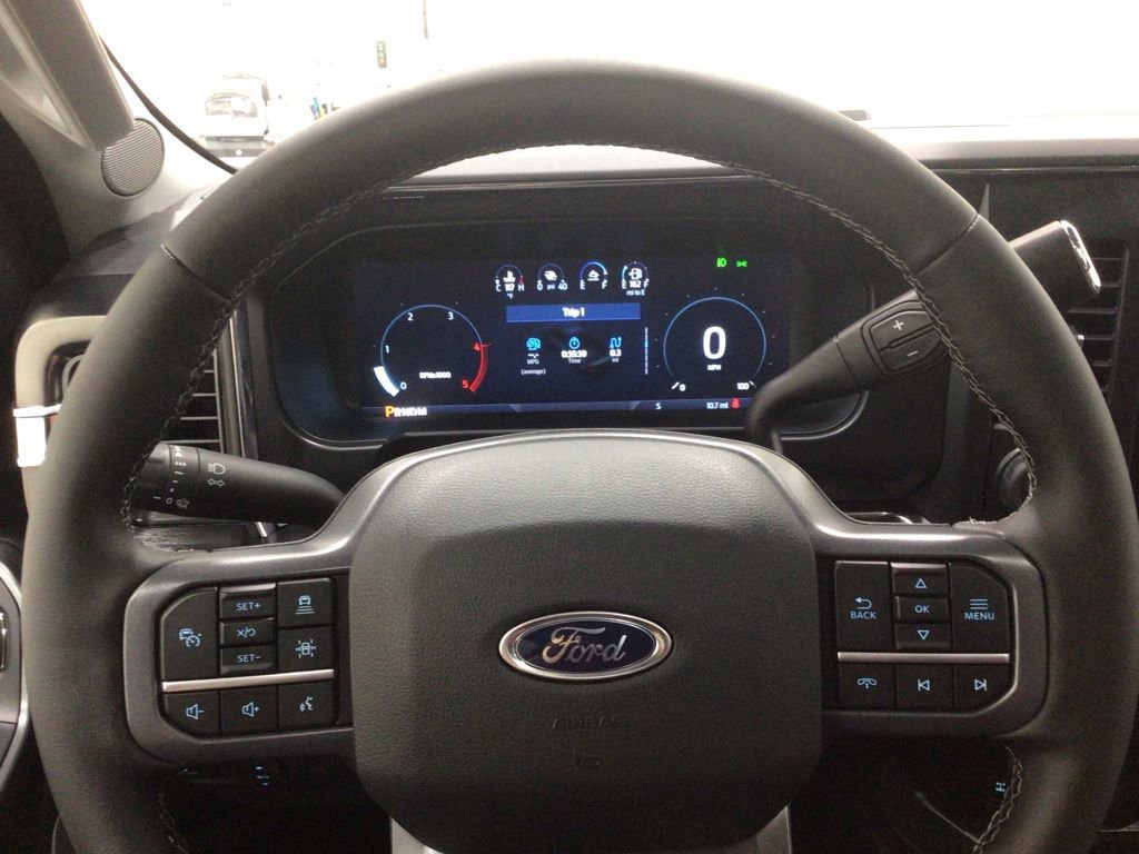 New 2025 Ford F250 Lariat w/ Lariat Ultimate Package image 10