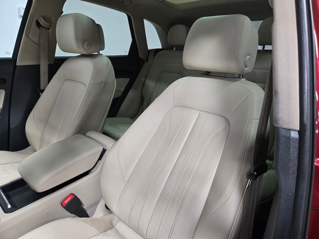 Used 2018 Audi Q5 2.0T Premium Plus w/ Premium Plus Package image 12