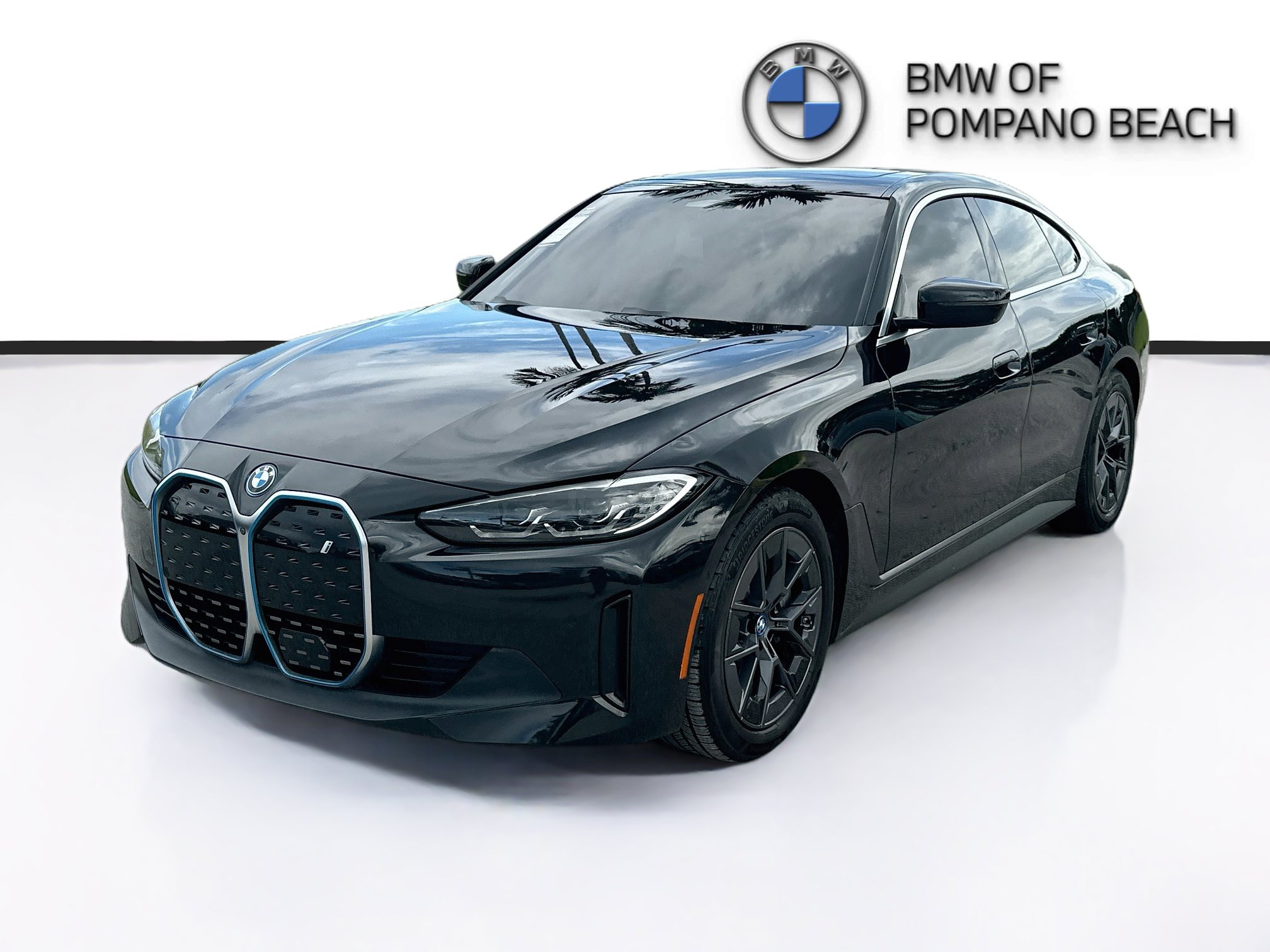 Certified 2024 BMW i4 eDrive35 w/ Premium Package RWD image 3