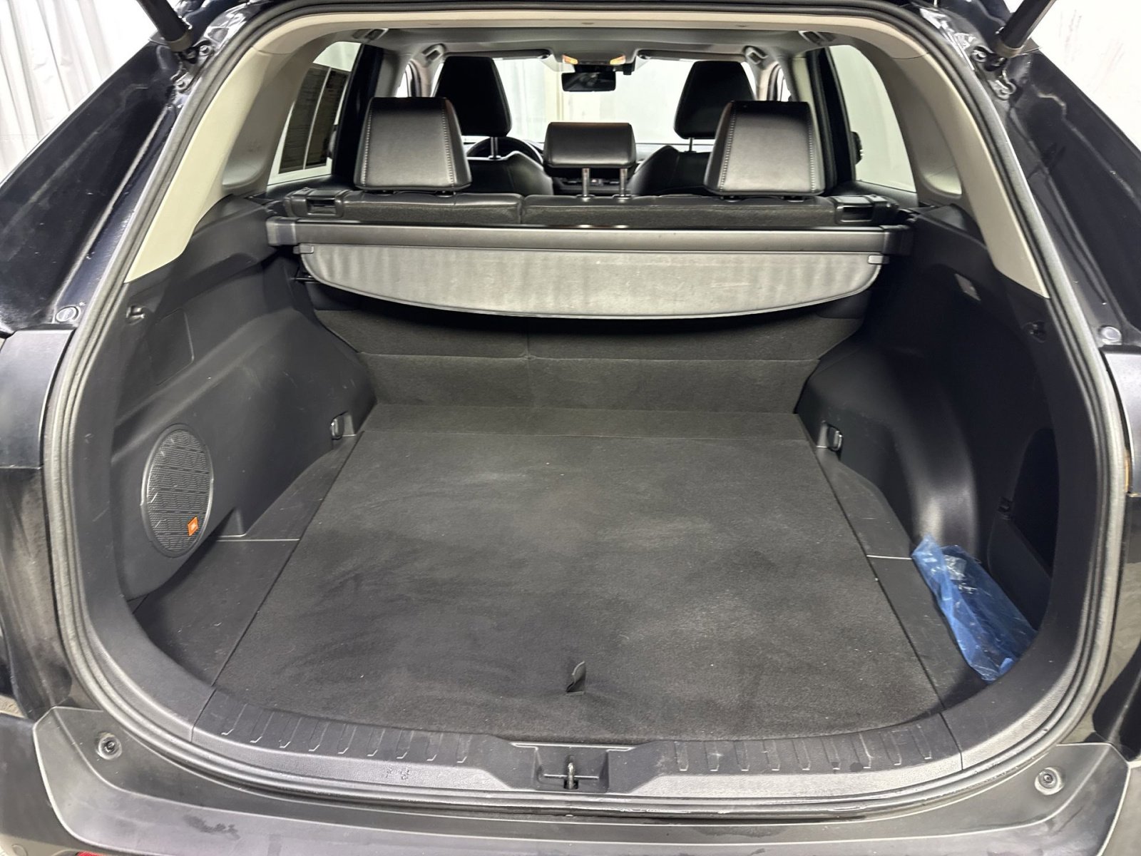 Used 2019 Toyota RAV4 XLE Premium w/ Advanced Technology Package image 28