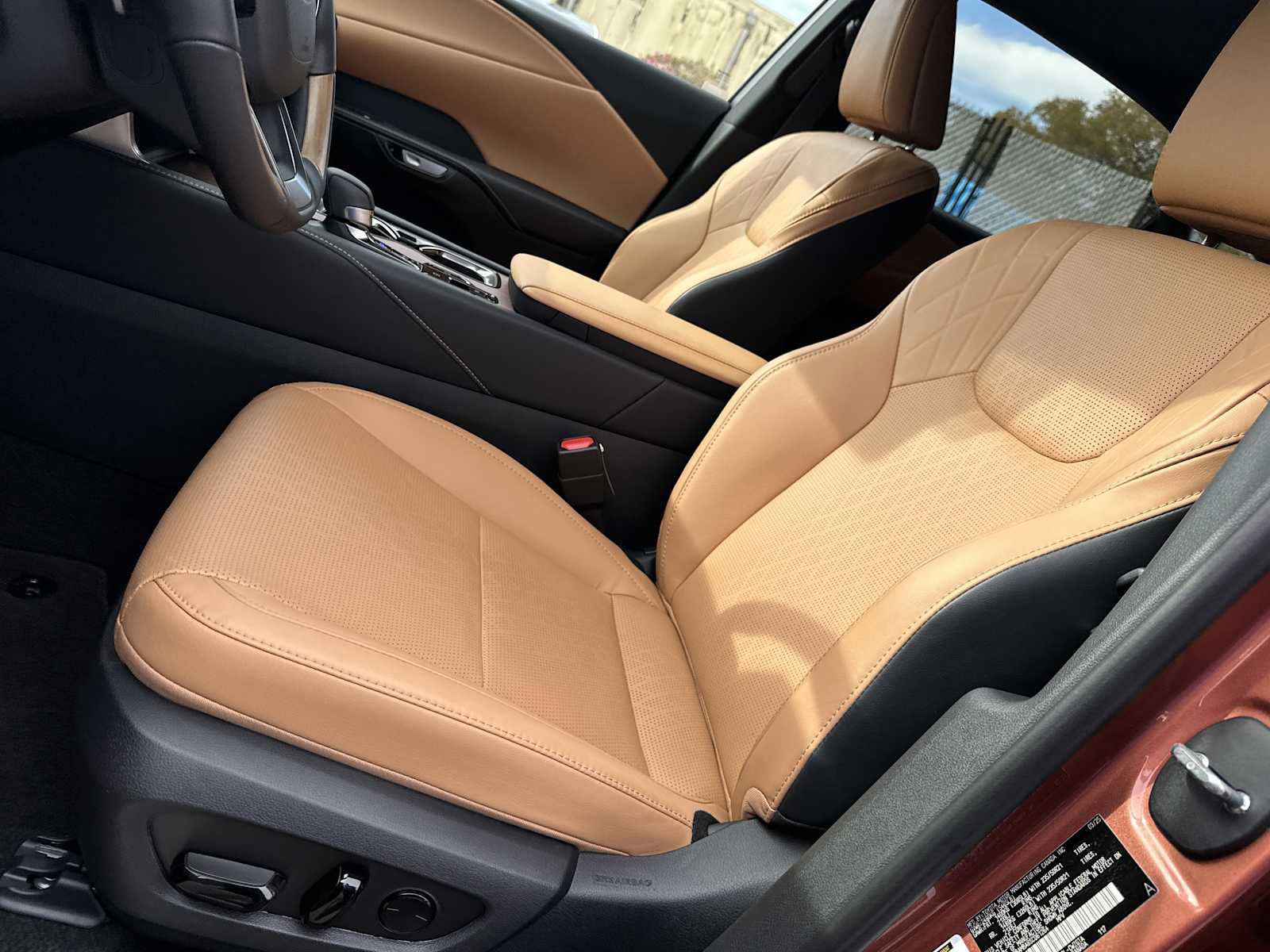 Used 2025 Lexus RX 350 Premium Plus w/ Convenience Package image 9