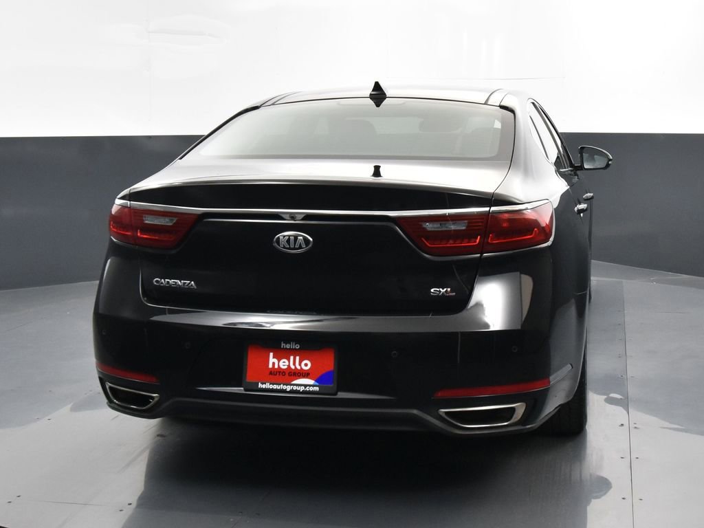 Used 2018 Kia Cadenza Limited image 35