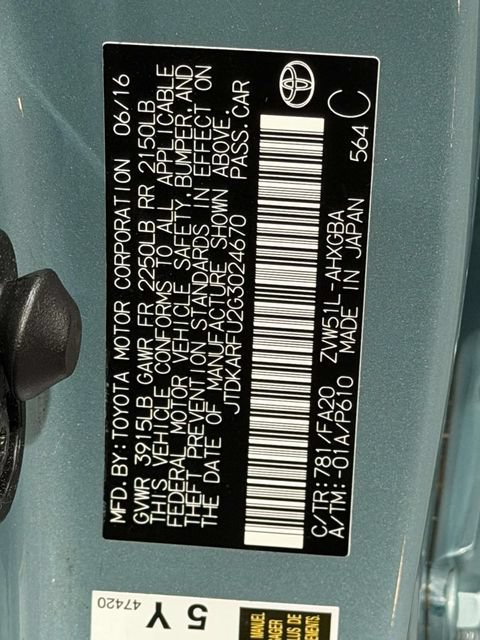 Used 2016 Toyota Prius Three FWD image 22