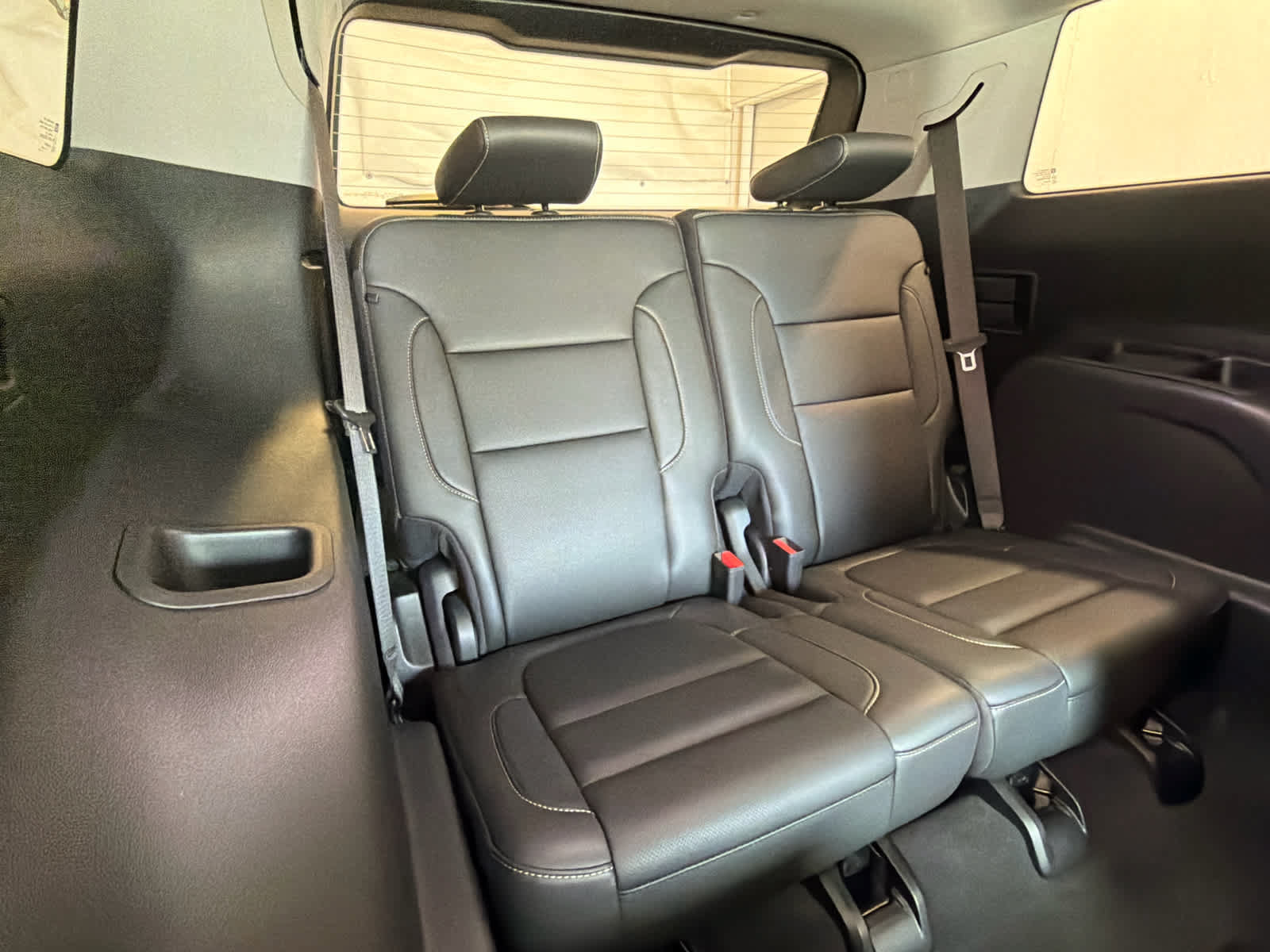 Used 2023 GMC Acadia SLT FWD image 37