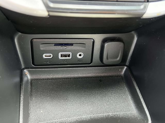 Certified 2023 GMC Terrain SLT AWD/4WD image 33