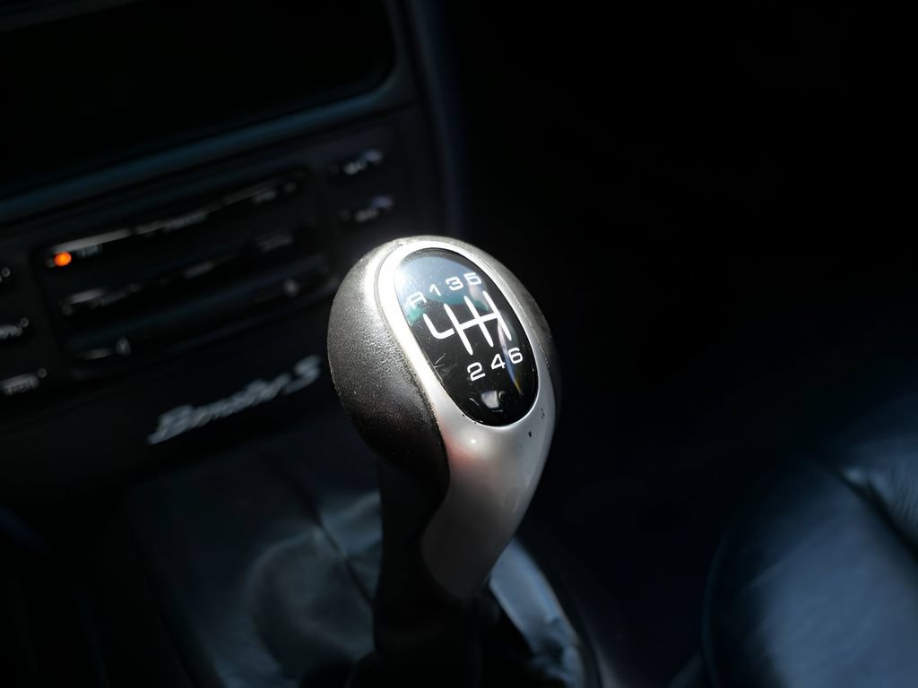Used 2000 Porsche Boxster S RWD image 22