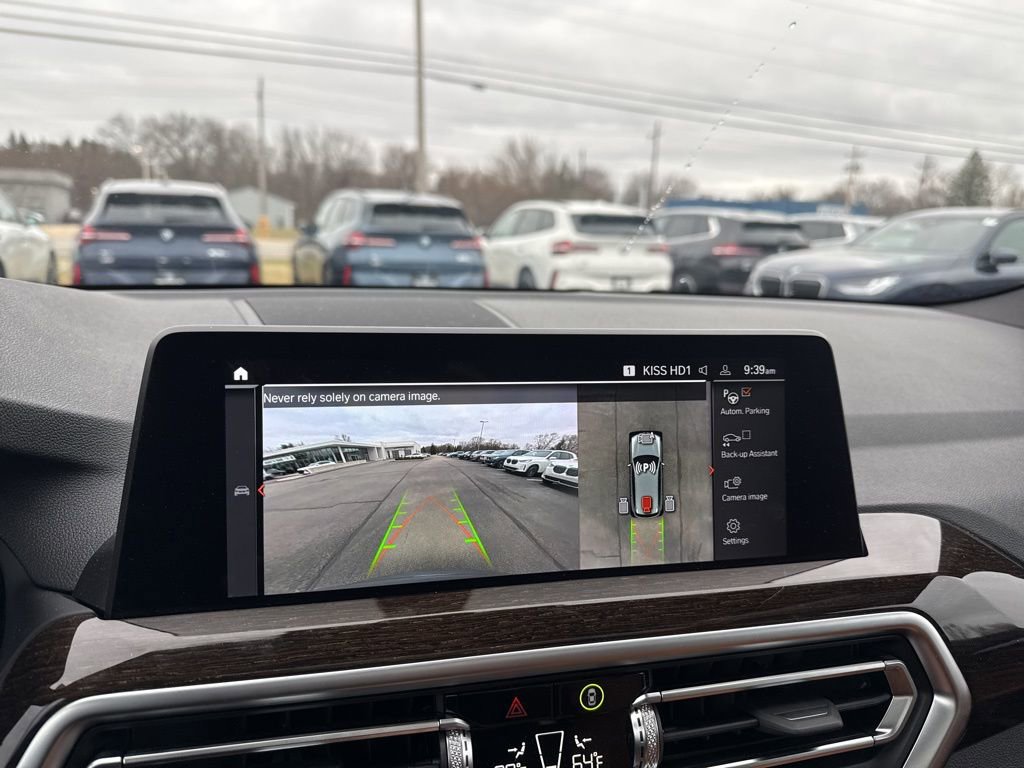 Used 2024 BMW X3 xDrive30i w/ Convenience Package w/ZPA image 16