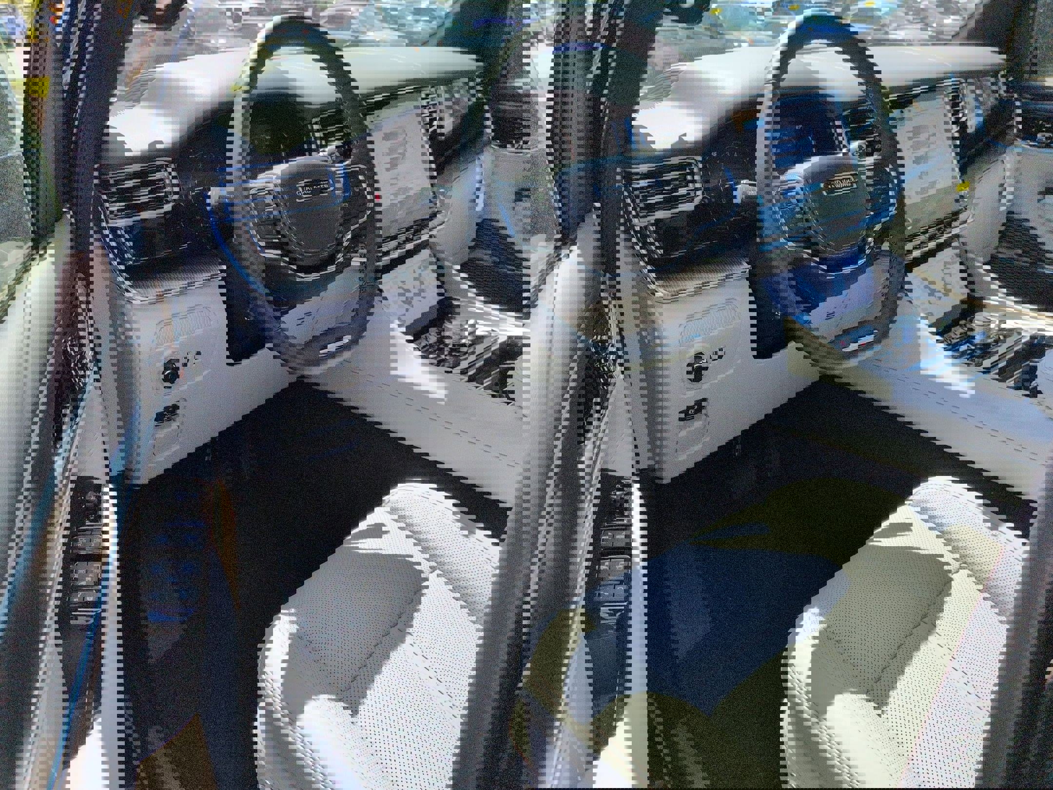 New 2026 Jeep Grand Wagoneer Summit w/ Premium Group III image 12