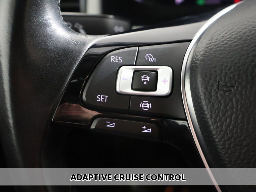 Used 2020 Volkswagen Atlas SEL R-Line image 6