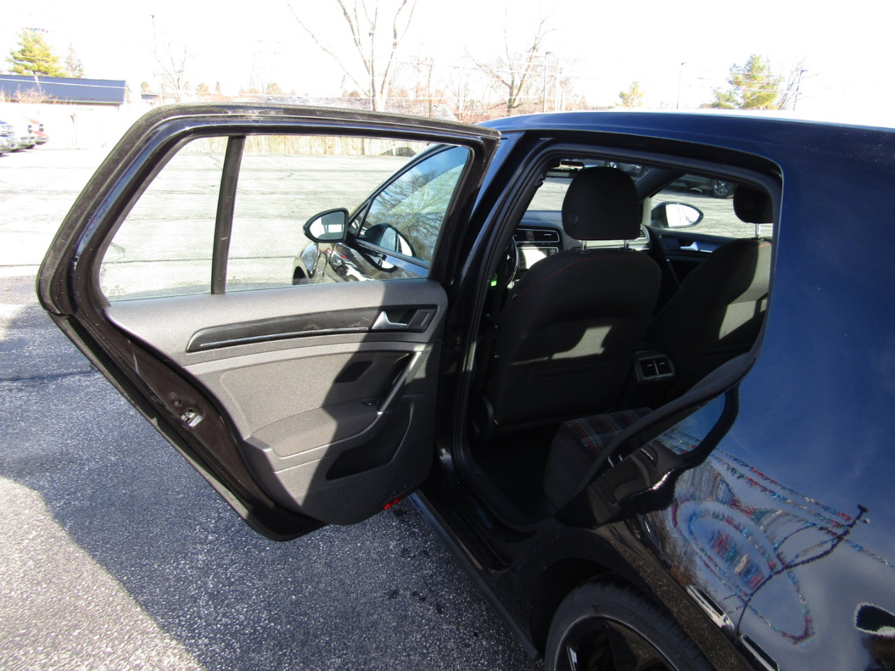 Used 2016 Volkswagen GTI S image 17