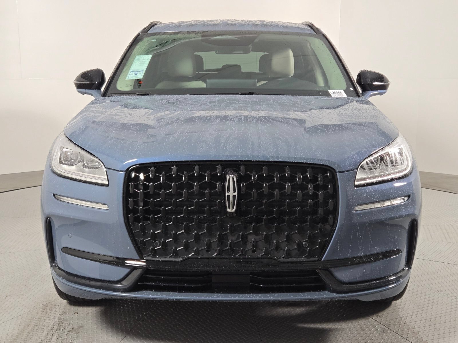New 2026 Lincoln Corsair Reserve w/ Jet Appearance Package FWD image 10