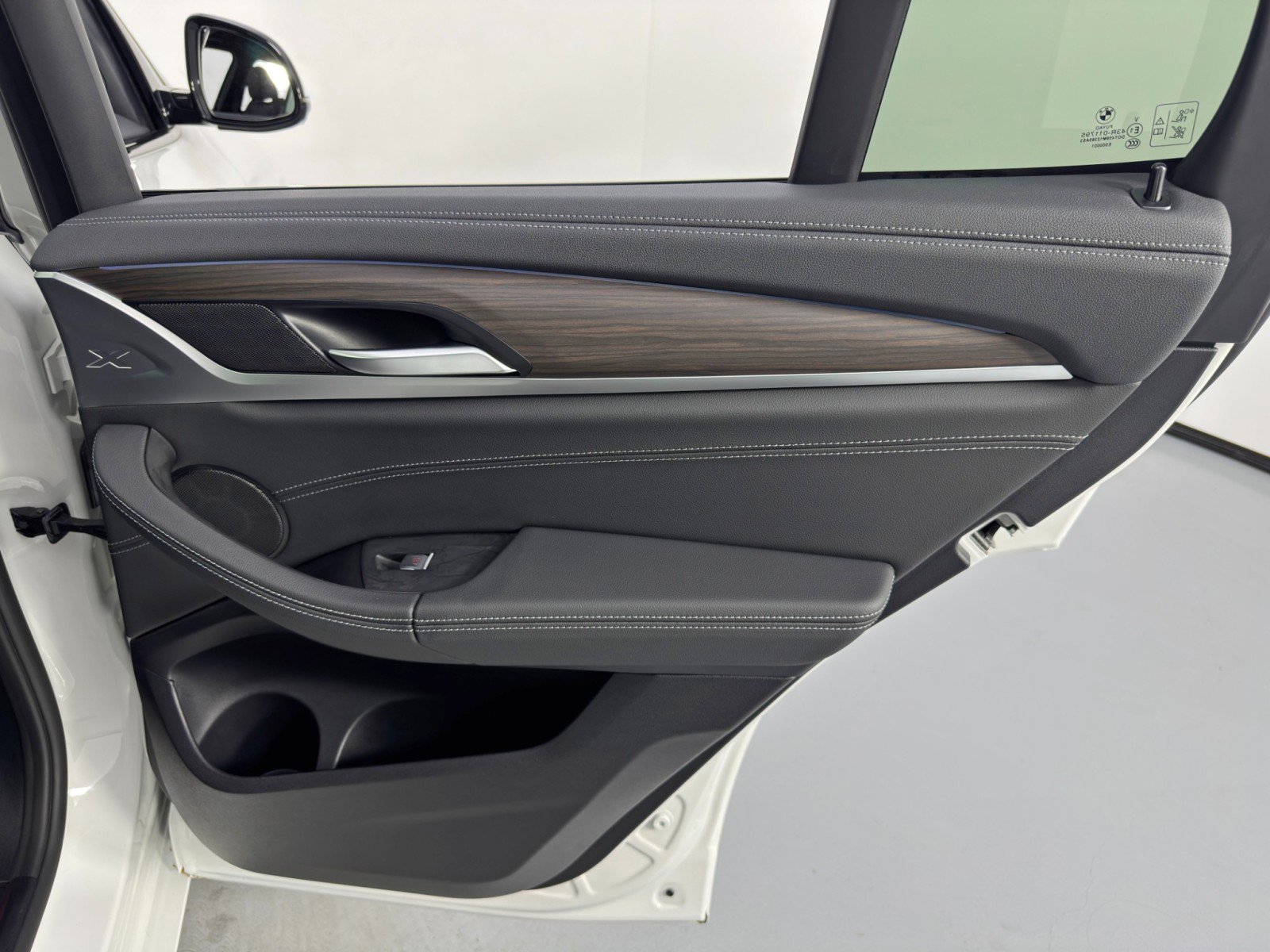 Used 2021 BMW X3 xDrive30e w/ Executive Package image 47