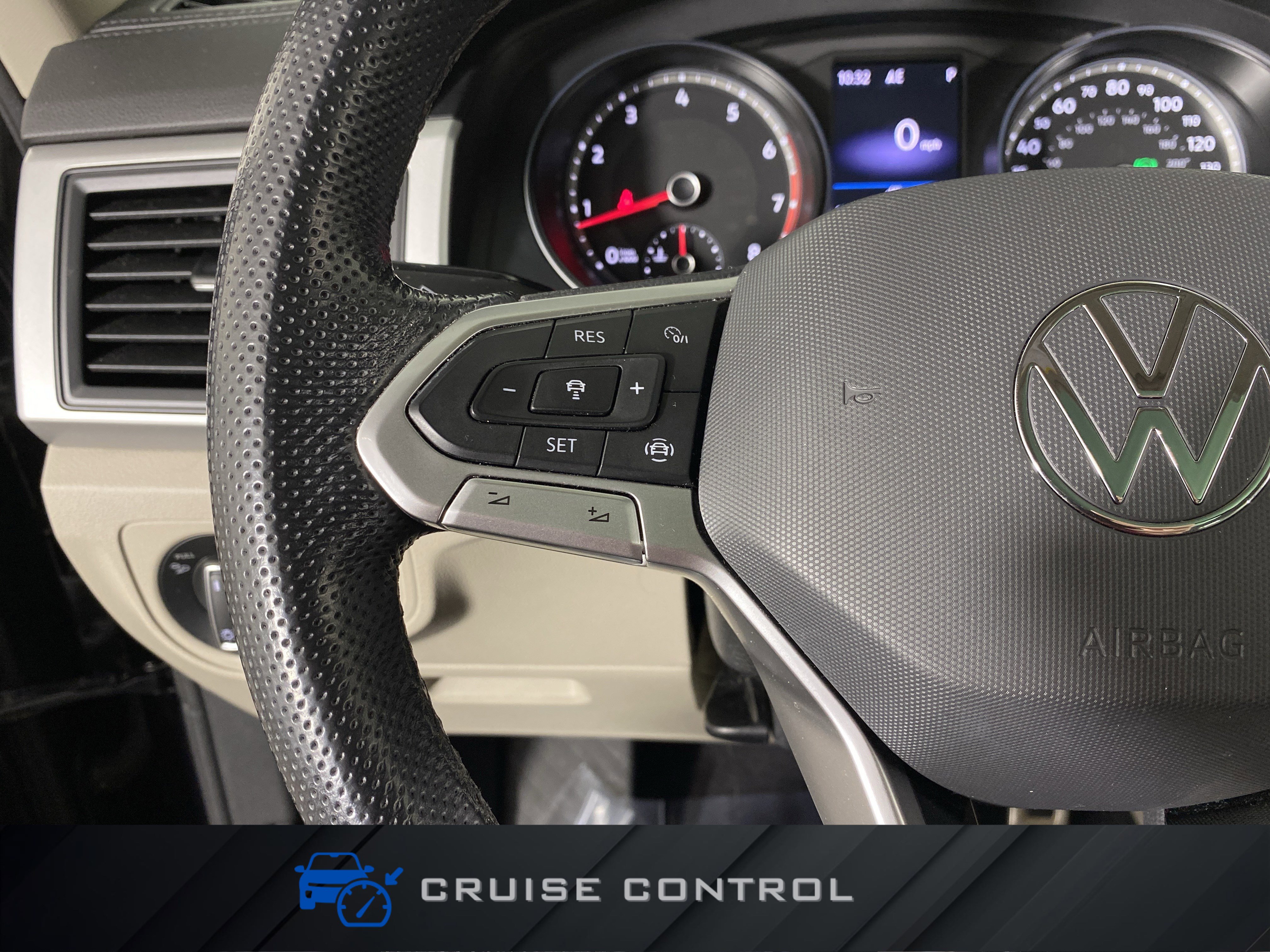 Used 2021 Volkswagen Atlas SE w/ Panoramic Sunroof Package image 23