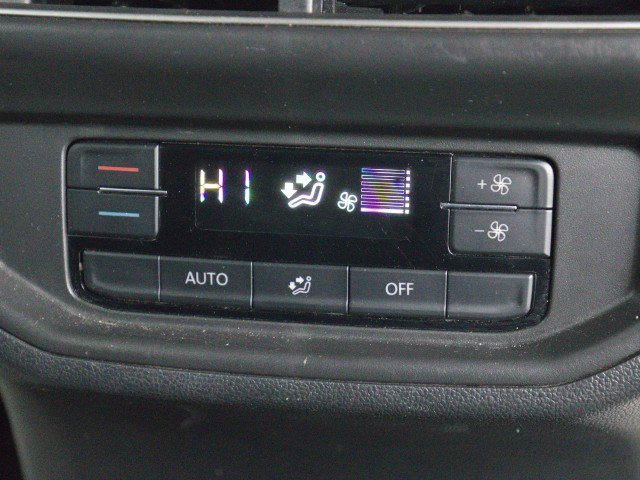 Used 2024 Volkswagen Atlas SE image 34