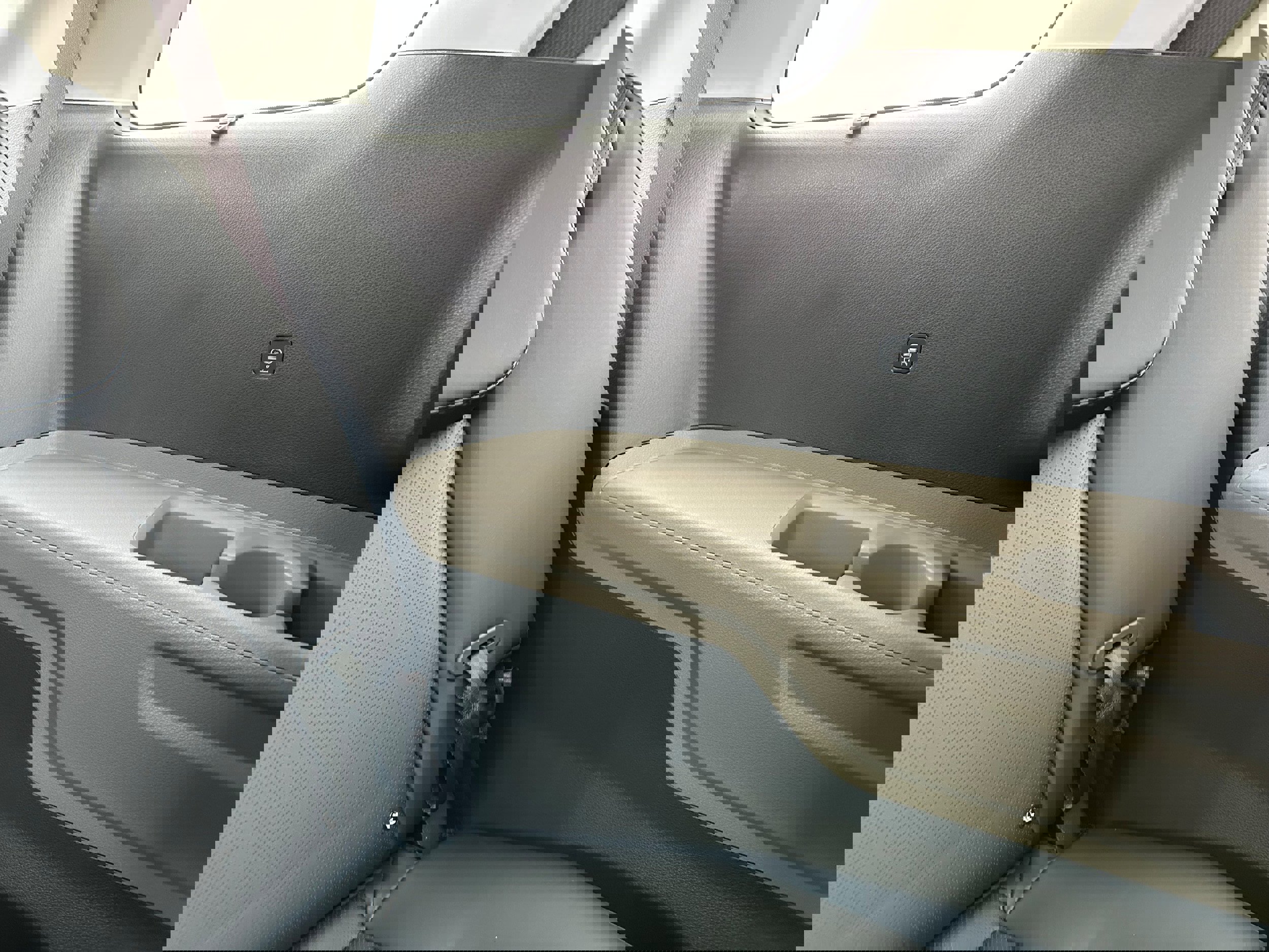 New 2026 Kia Carnival SX image 34