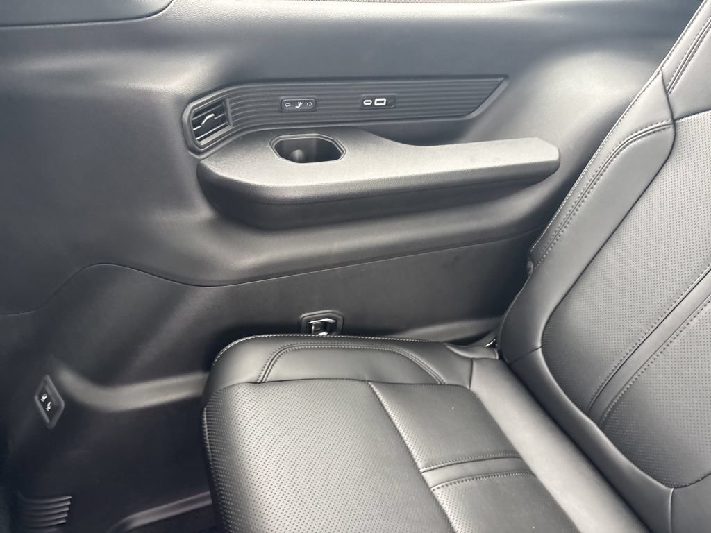 New 2026 Jeep Grand Wagoneer Limited AWD/4WD image 39