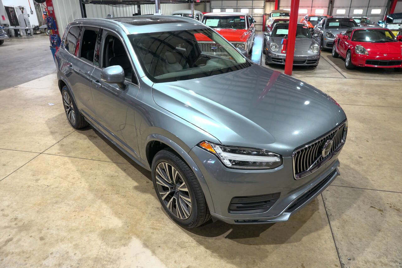 Used 2020 Volvo XC90 T5 Momentum w/ Protection Package Premier AWD/4WD image 14