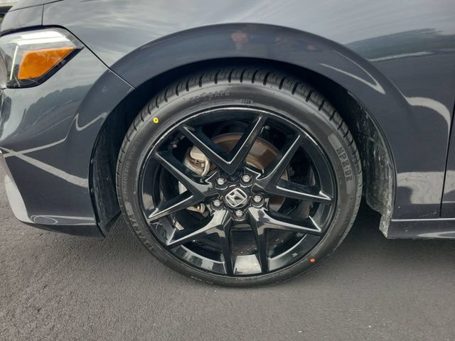 Used 2025 Honda Civic Sport image 17