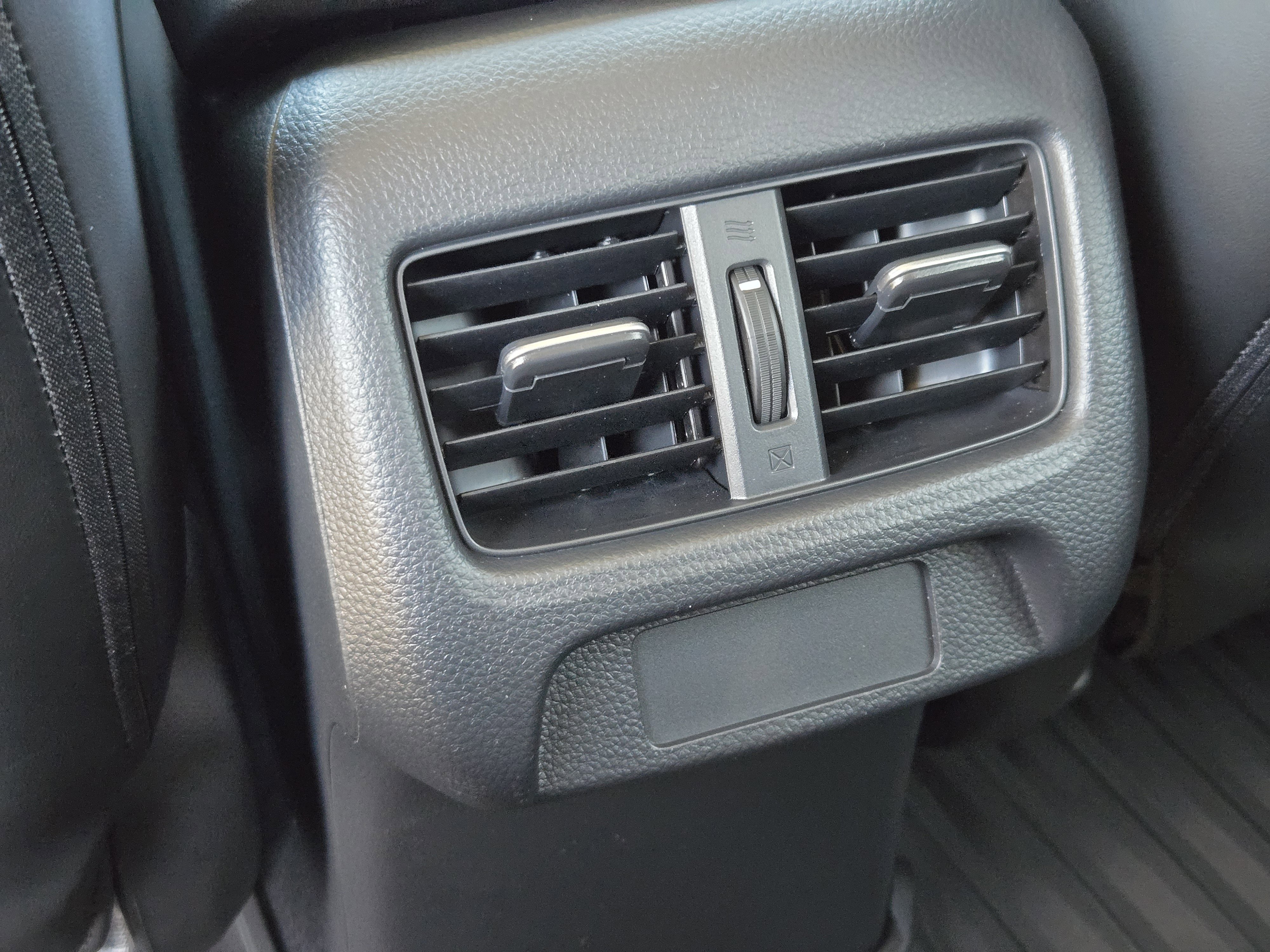 Certified 2025 Acura ADX FWD image 38