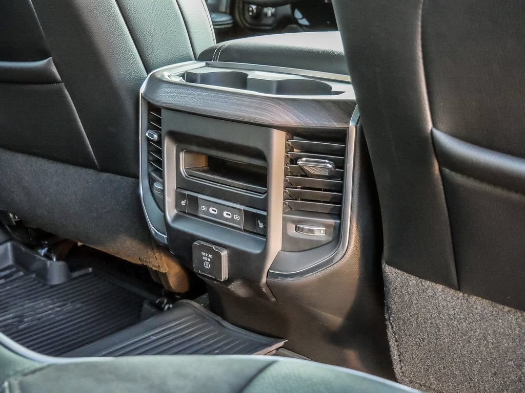 New 2026 RAM 2500 Laramie AWD/4WD image 29