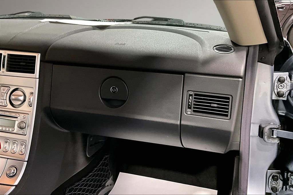 Used 2005 Chrysler Crossfire Limited image 20