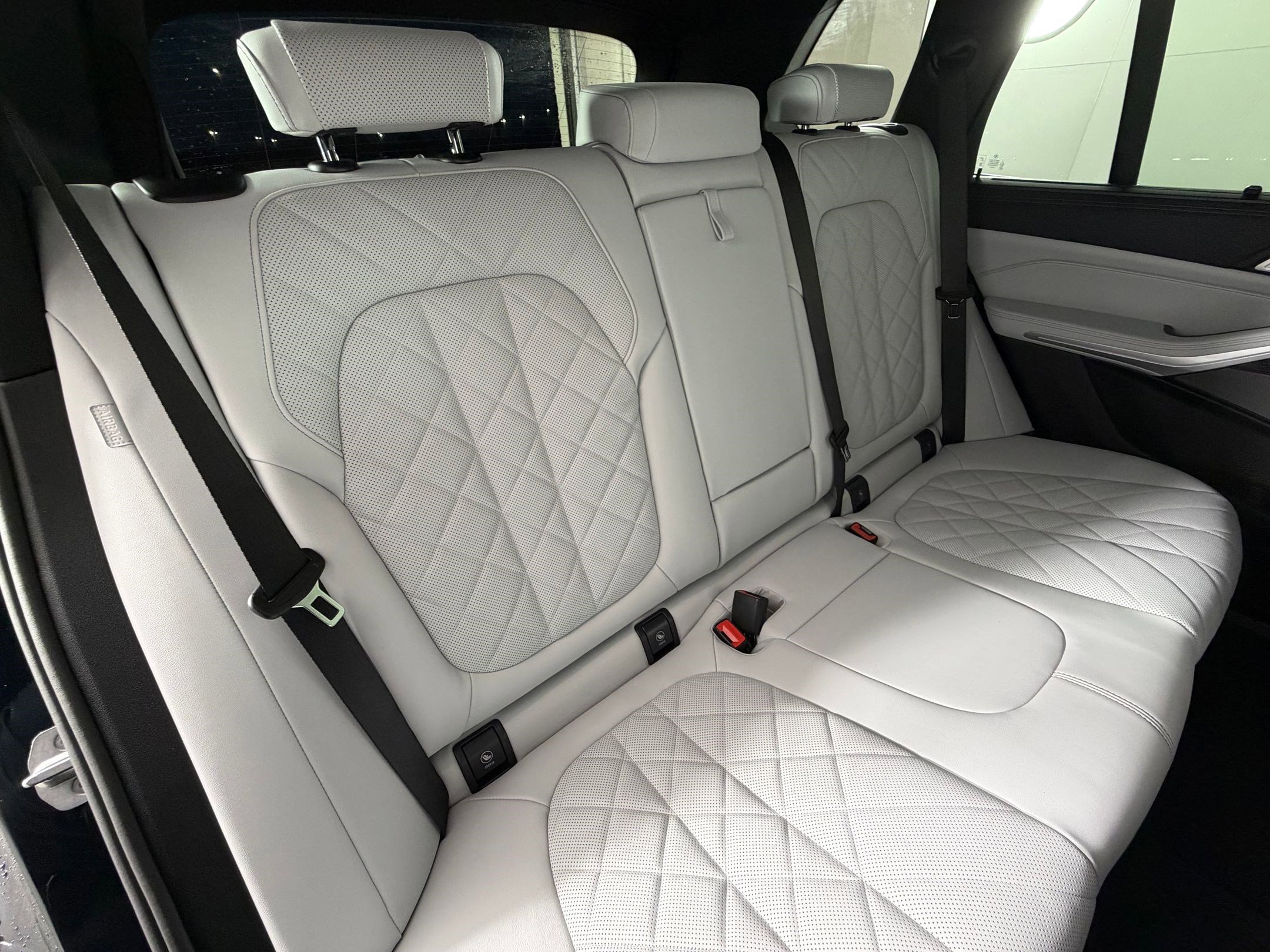 New 2026 BMW X5 sDrive40i image 32