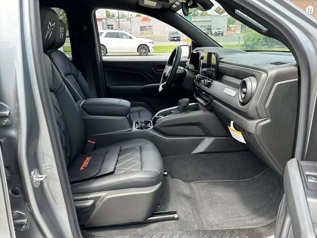 New 2026 Chevrolet Colorado Trail Boss AWD/4WD image 18