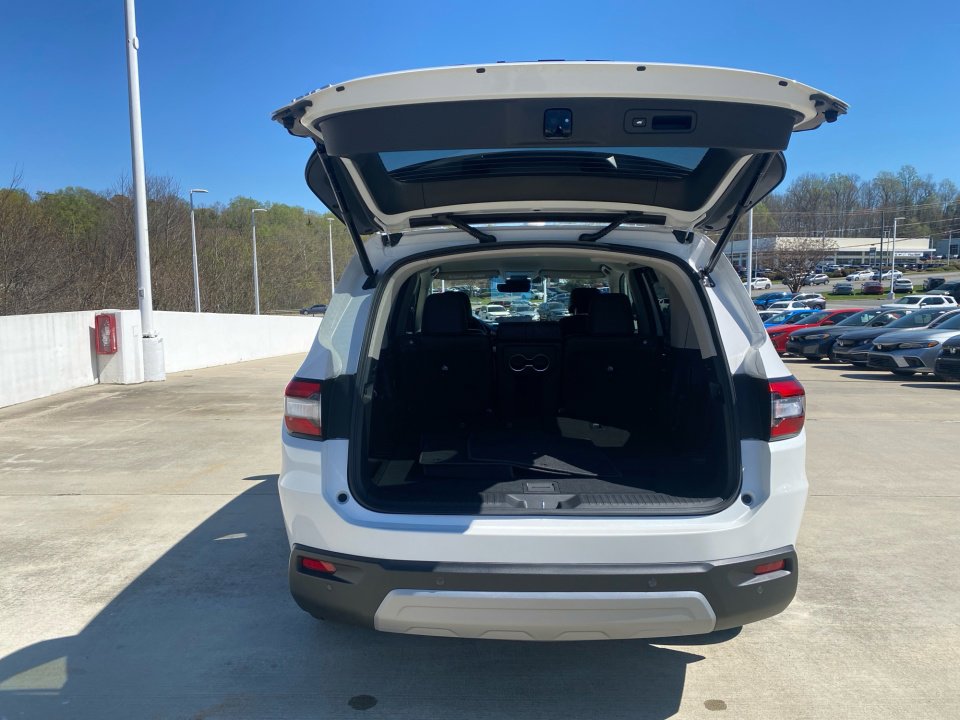 Certified 2025 Honda Pilot EX-L image 18