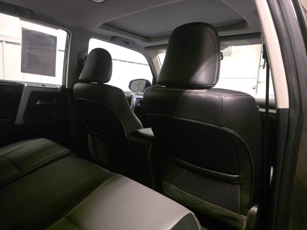 Used 2015 Toyota 4Runner SR5 Premium AWD/4WD image 32