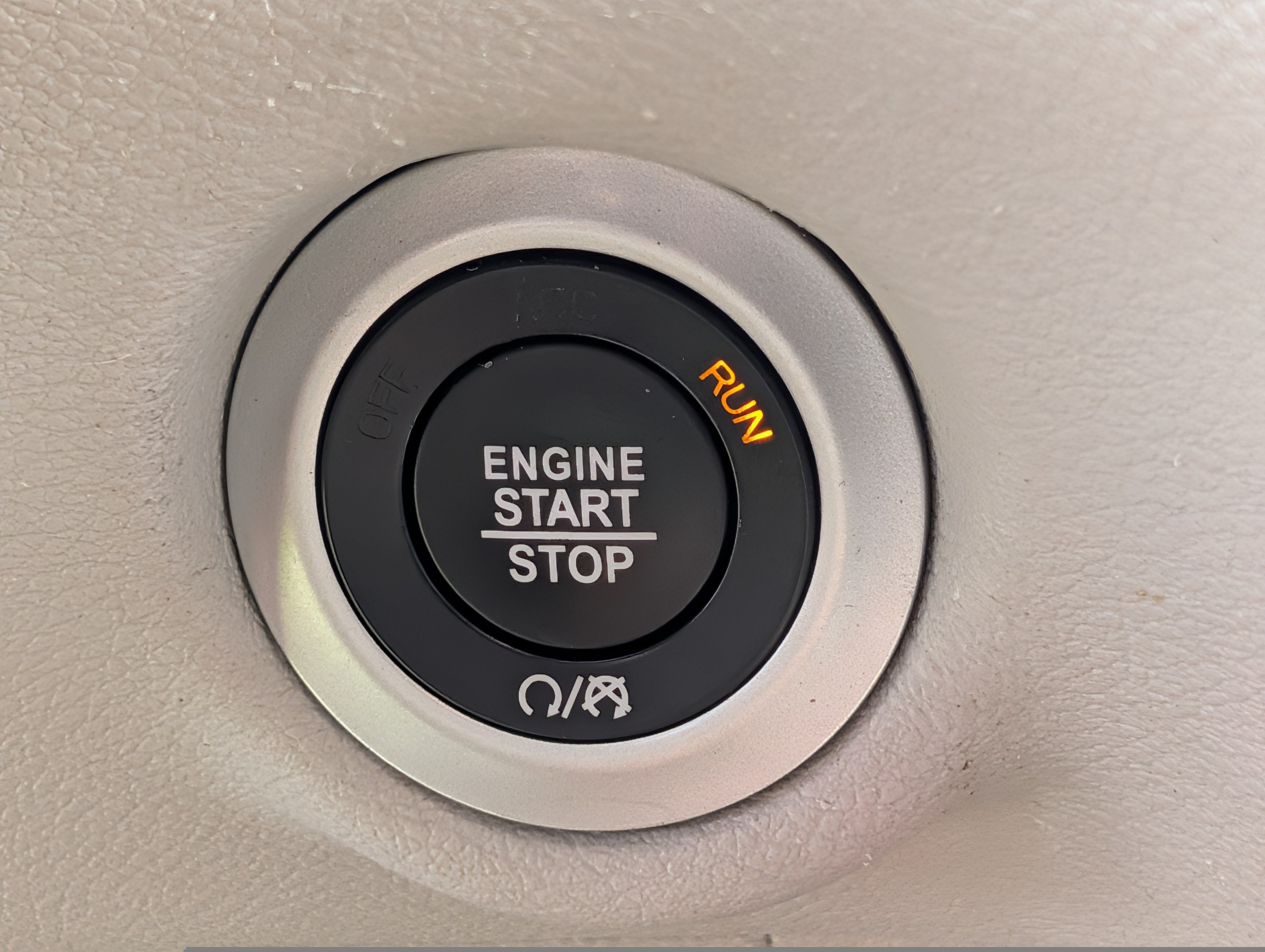 Used 2023 Chrysler Pacifica Touring-L FWD image 27