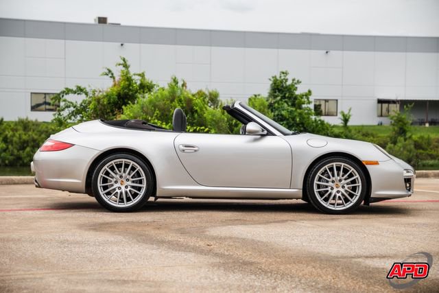 Used 2009 Porsche 911 Carrera RWD image 36