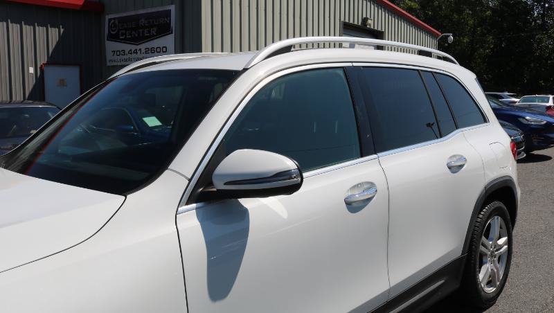 Used 2020 Mercedes-Benz GLB 250 w/ Premium Package image 4