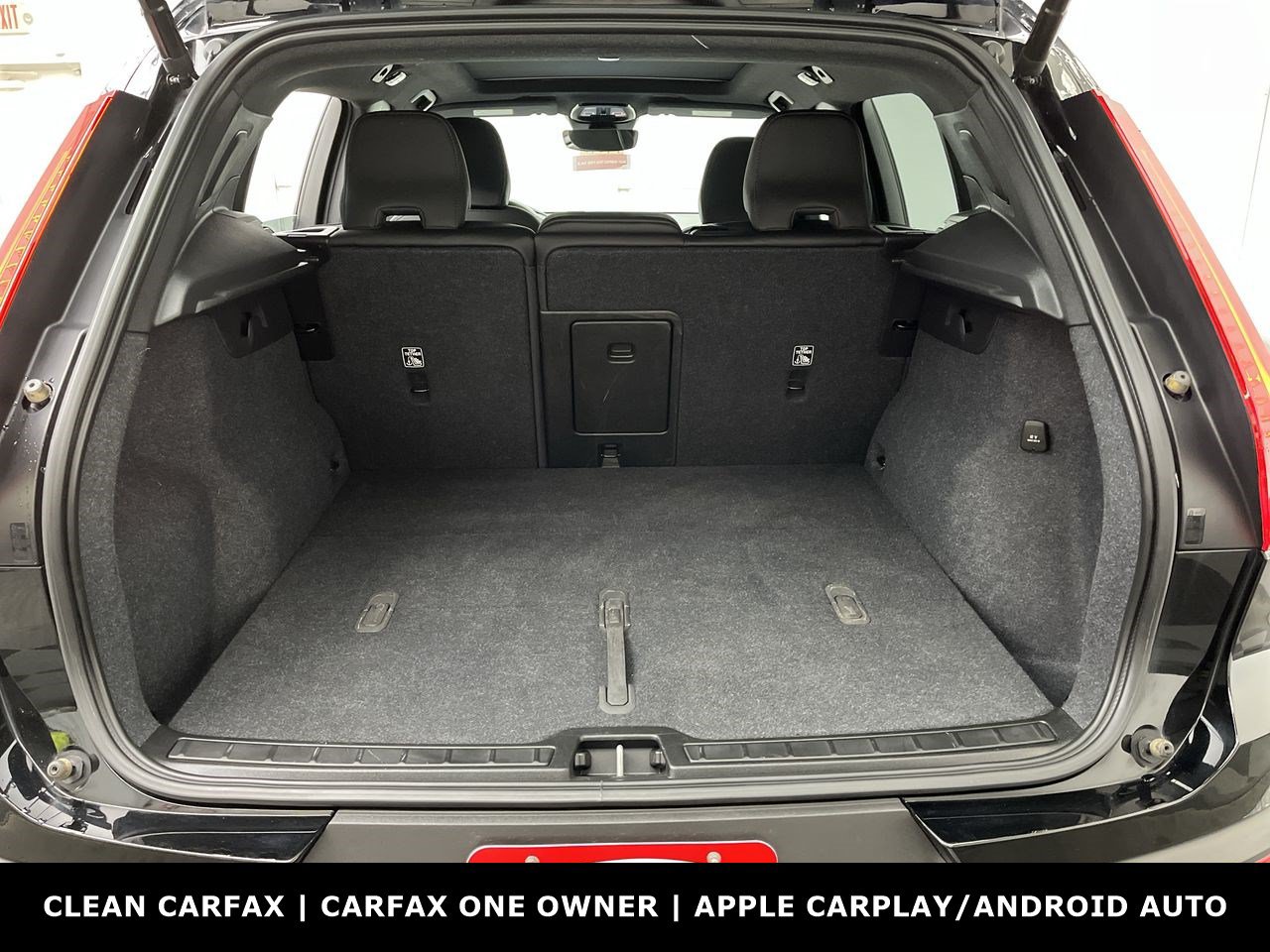 Used 2023 Volvo XC40 Recharge Plus AWD/4WD image 30