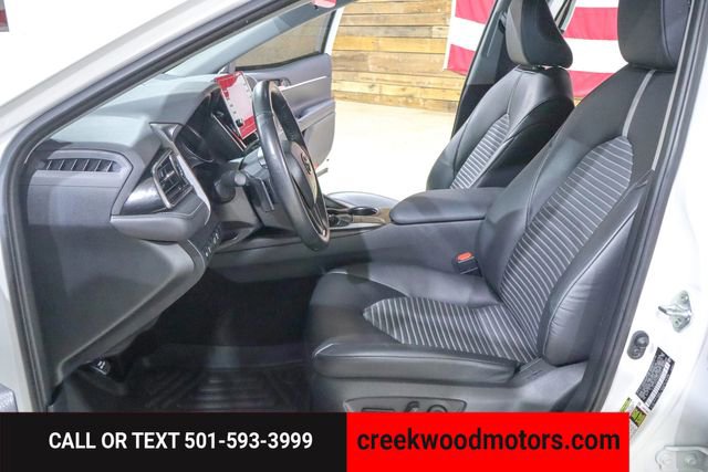 Used 2023 Toyota Camry SE image 9