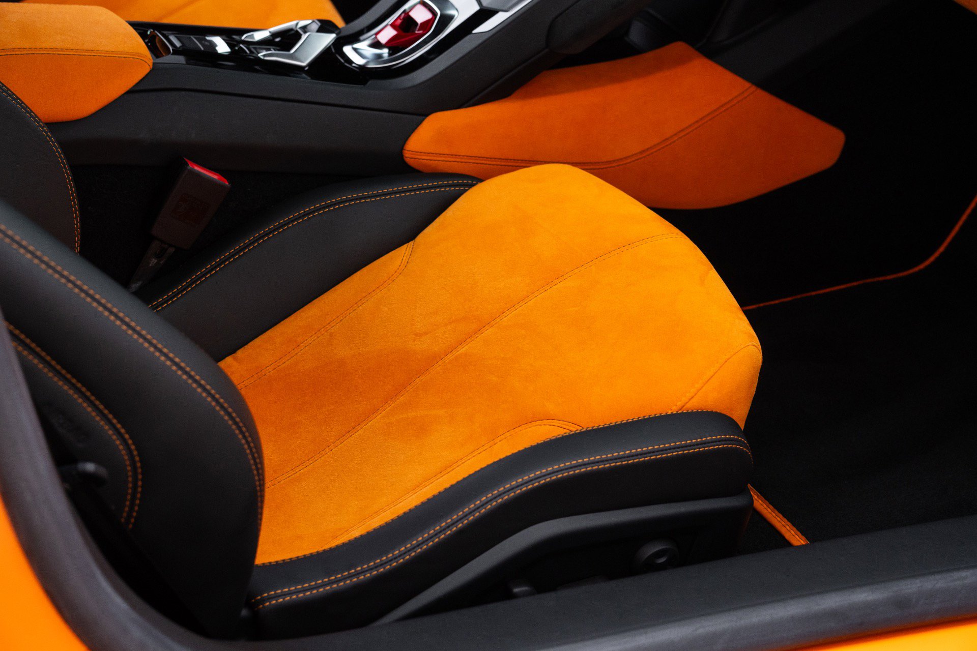 Used 2016 Lamborghini Huracan LP 610-4 AWD/4WD image 57