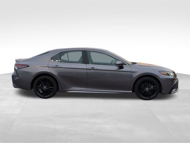 Used 2024 Toyota Camry XSE image 6