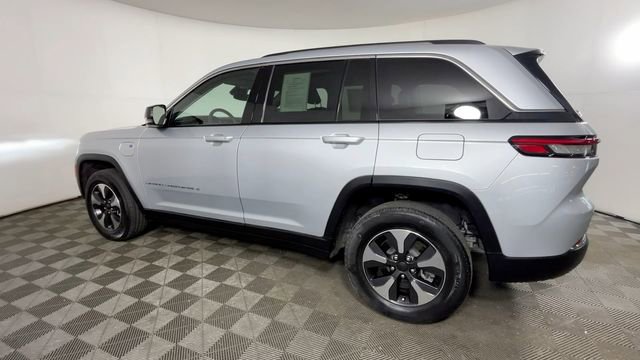 Used 2022 Jeep Grand Cherokee Limited 4xe AWD/4WD image 7