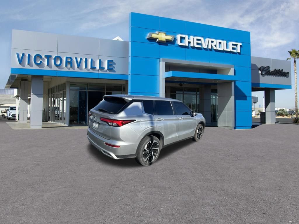 Used 2022 Mitsubishi Outlander SE AWD/4WD image 5