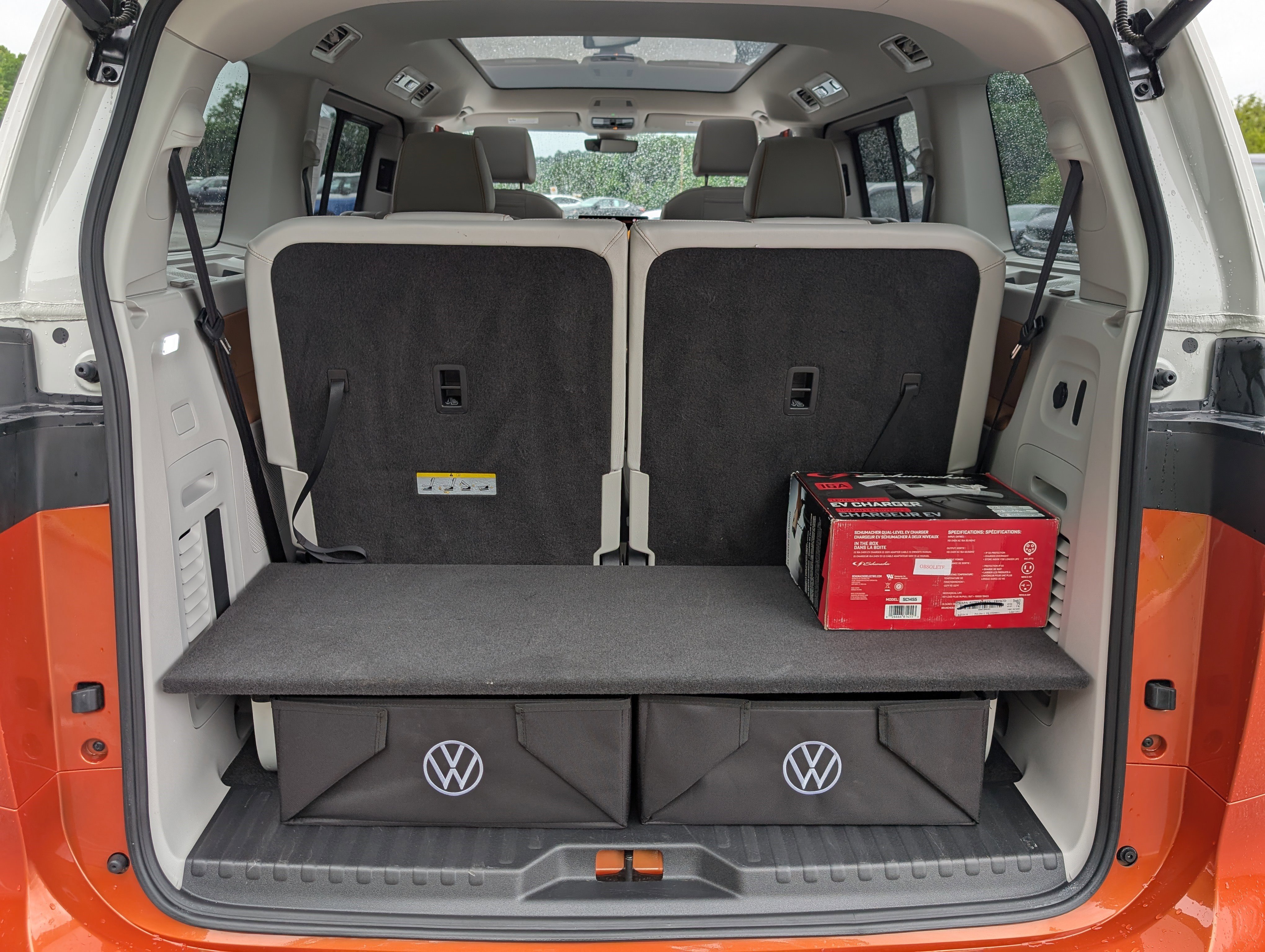Used 2025 Volkswagen ID. Buzz 1st Edition AWD/4WD image 19
