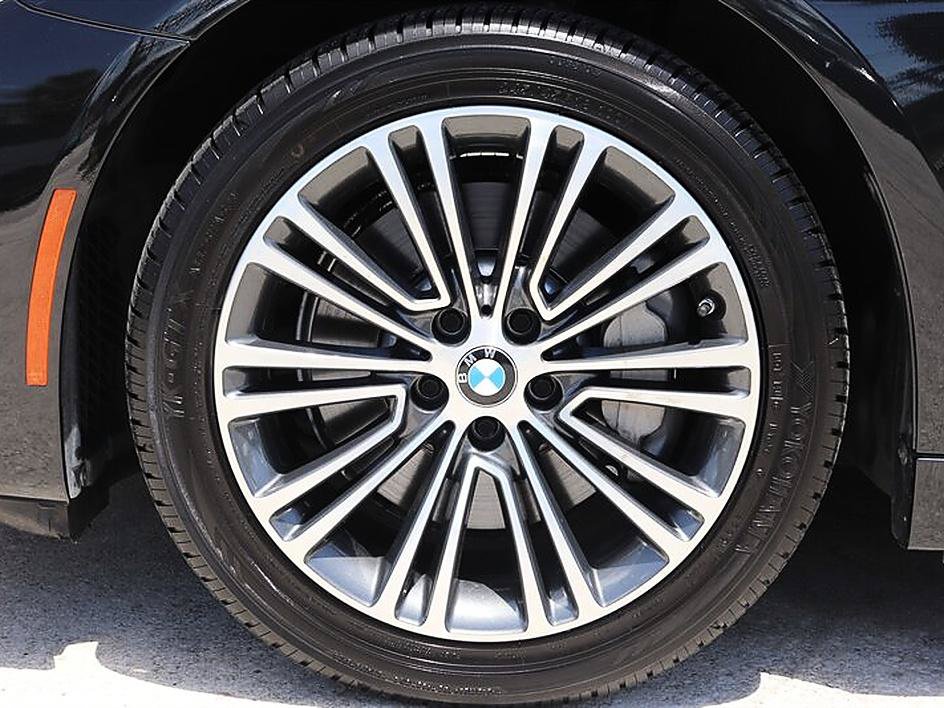Used 2018 BMW 530i RWD image 55